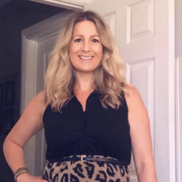 Meet your Posher, Amy - Picture 1 of 1